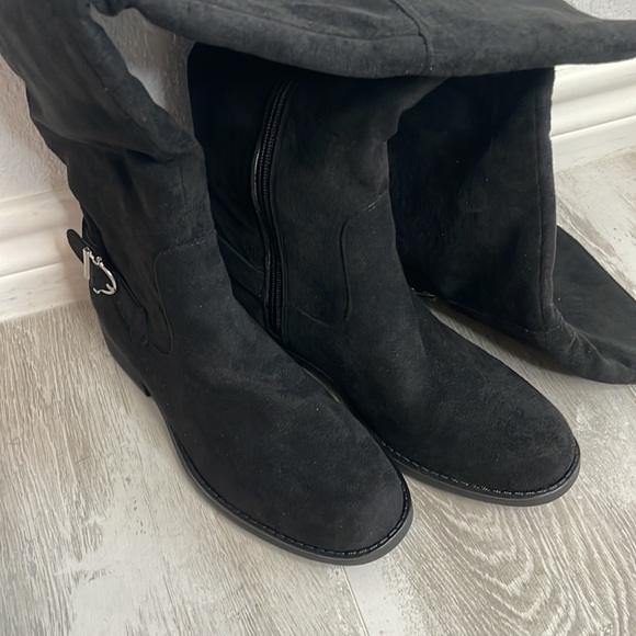 NIB American Rag Darra Black Micro Fabric Suede Tall Riding Boots - Picture 2 of 7